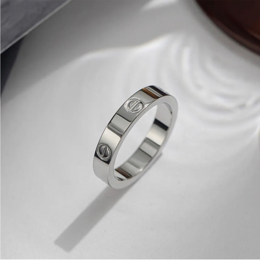 - LUXURY SCREW RING LOVE BAND RING - Picture 11 of 16